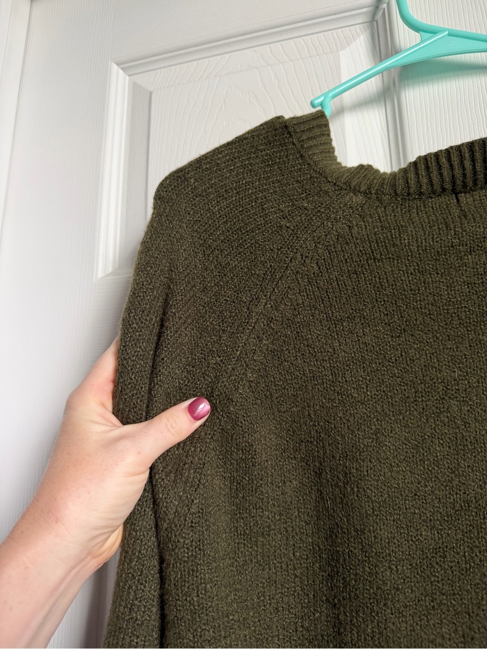 Old Navy Olive Green V-Neck Women's Sweater Dress - Picture 6 of 6